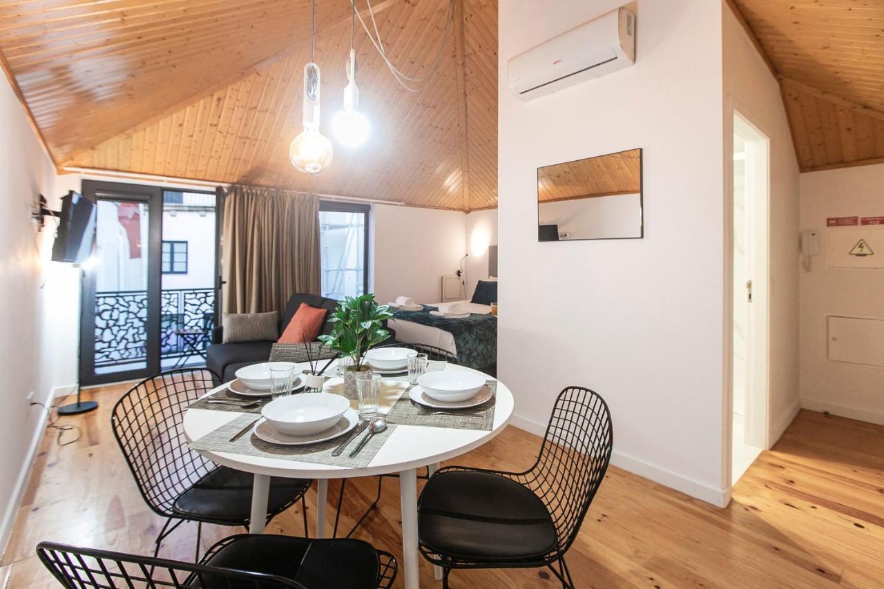 Vila Terra Luxury Apartments III บีลาโนวาเดกายา ภายนอก รูปภาพ