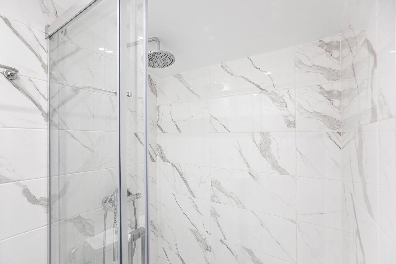 Vila Terra Luxury Apartments III บีลาโนวาเดกายา ภายนอก รูปภาพ